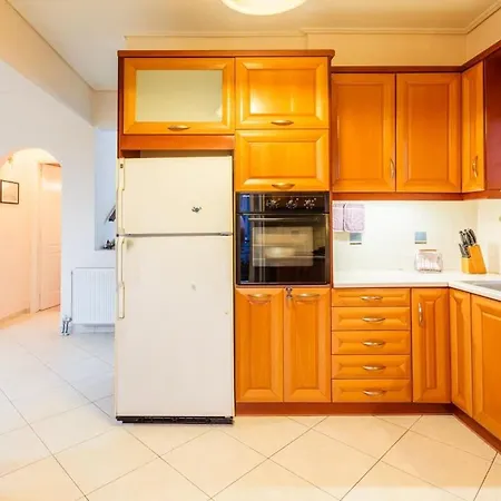 Spacious Urban Haven-family Home, Perfect Location Appartement