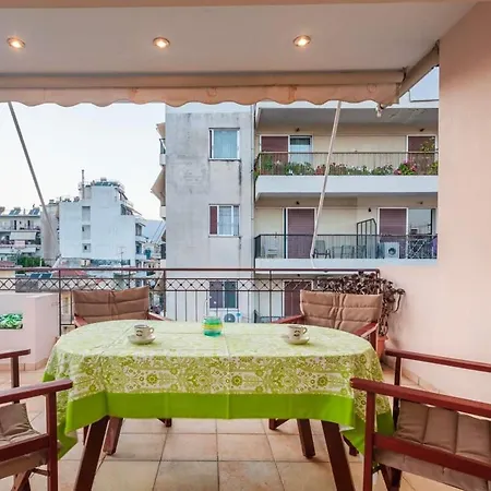 Spacious Urban Haven-family Home, Perfect Location