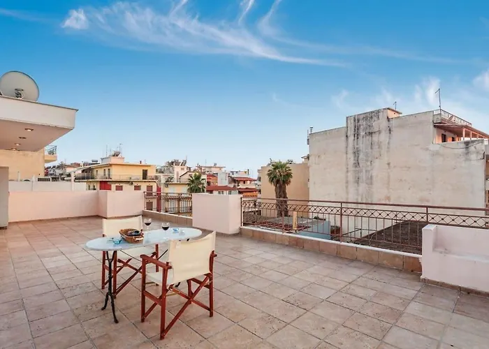 Spacious Urban Haven-family Home, Perfect Location 아파트