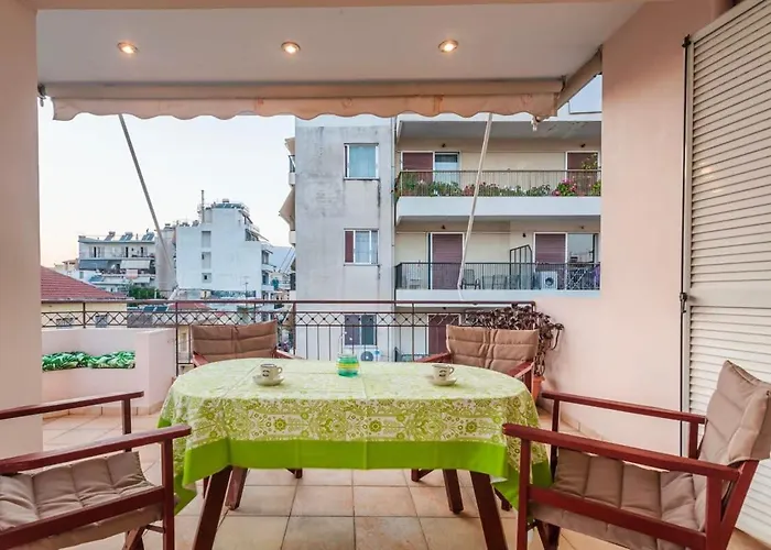 Spacious Urban Haven-family Home, Perfect Location